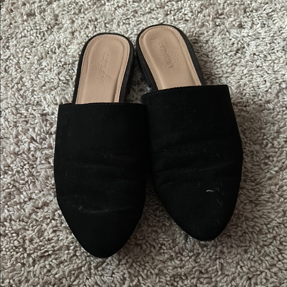 Old Navy Black Mules Minimalist Slip-On Shoes